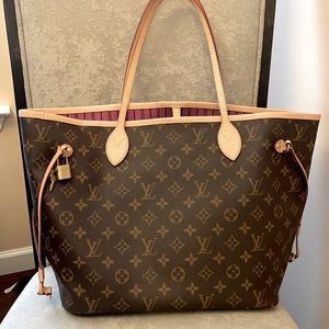 Authentic Louis Vuitton Neverfull MM monogram with pink interior